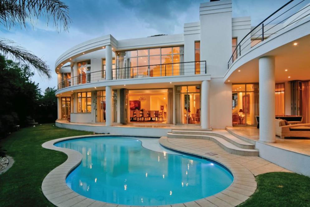 How Do Celebrity Homes Impact The Local Economy And Real Estate Market?