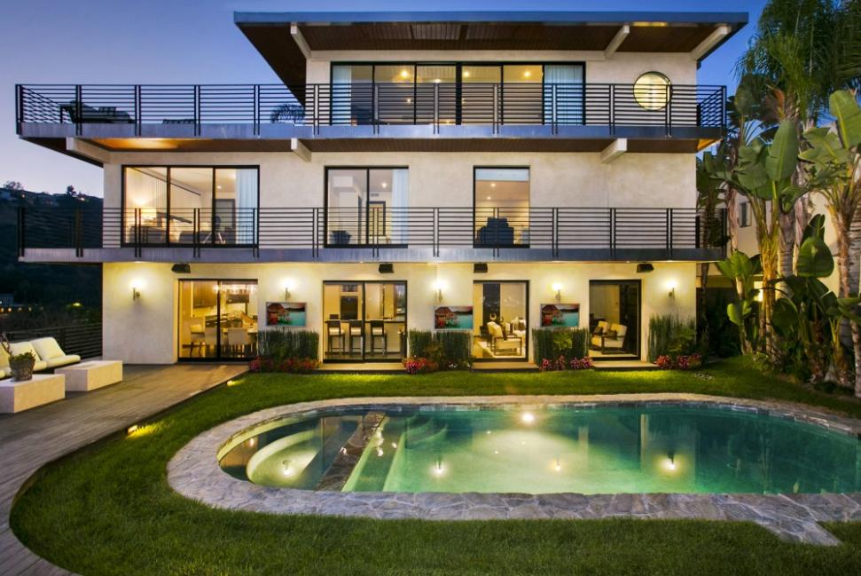What Are Some Of The Most Eco-Friendly Celebrity Homes?